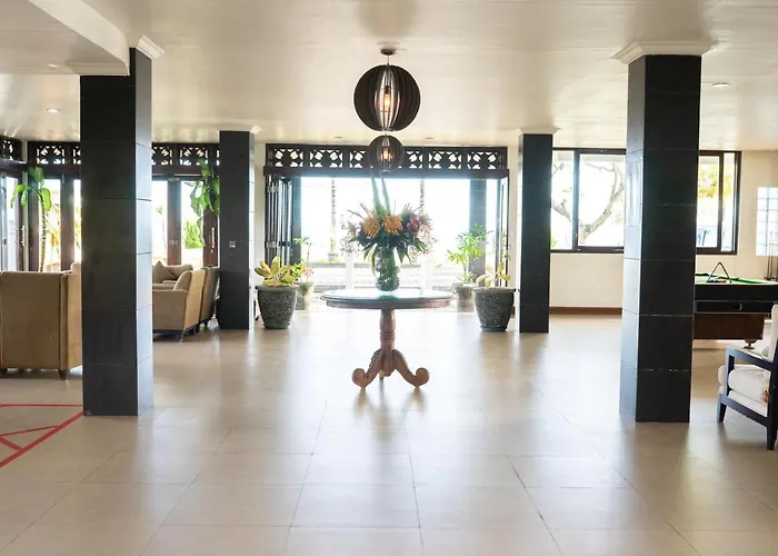 Arton Resort&beach Club Resort Pulukan