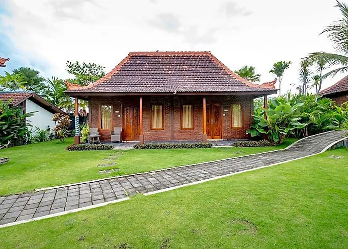 Resort Arton Resort&beach Club Pulukan