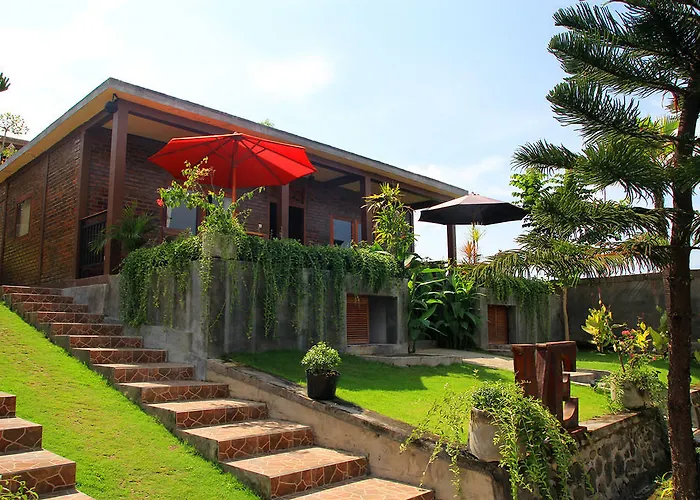 Arton Resort&beach Club Pulukan